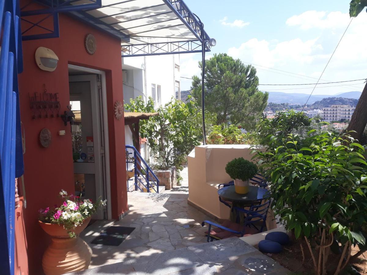 Heliotopos Apartments Толон Екстериор снимка